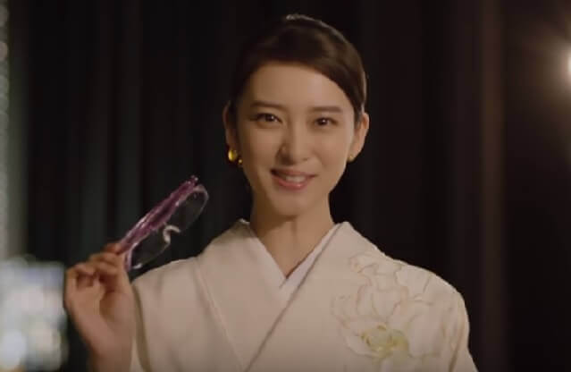 ハズキルーペ CM 不快 武井咲