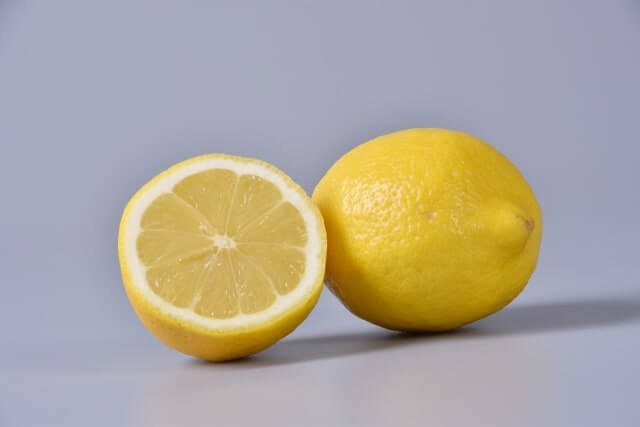 レタス　変色防止　お酢　レモン汁