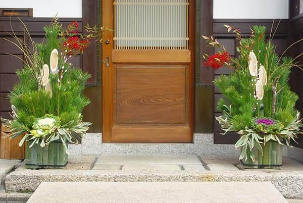 門松　飾り方　玄関　戸建て